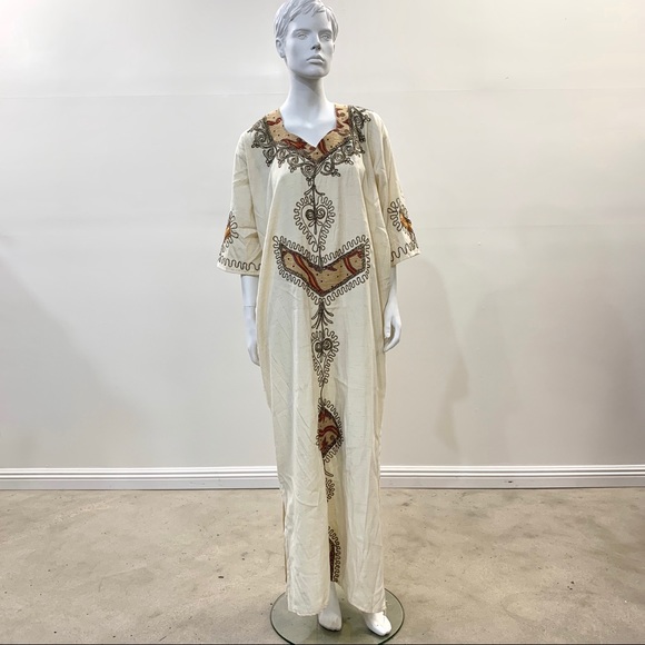 Vintage Dresses & Skirts - Vintage Caftan